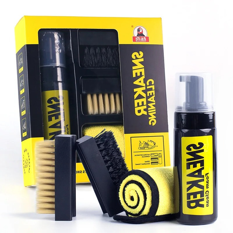 White Sneaker Care Kit - 150 ml wasserfreies Schaumstoff-Sneaker-Reinigungsset mit Bürste
